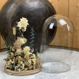 bouquet séché dans son globe en verre 